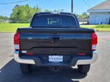 Used 2016 Toyota Tacoma TRD Sport image 4