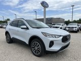 New 2025 Ford Escape SE image 2