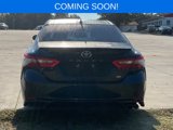 Used 2018 Toyota Camry SE image 4