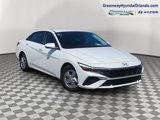 Certified 2024 Hyundai Elantra SE image 1