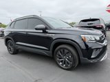 Used 2022 Volkswagen Taos S image 2