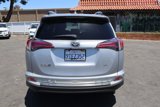 Used 2018 Toyota RAV4 LE image 5