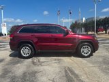 Used 2018 Jeep Grand Cherokee Laredo image 5