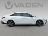 New 2025 Hyundai Elantra SEL image 2