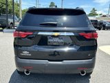 Used 2023 Chevrolet Traverse LT image 2