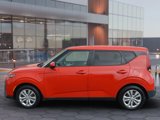 Used 2020 Kia Soul LX image 3