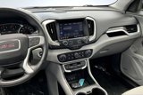 Used 2022 GMC Terrain SLT w/ Infotainment Package II image 6