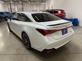 Used 2020 Toyota Avalon Touring image 3