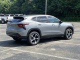 New 2025 Chevrolet Trax RS image 3