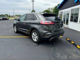 Used 2019 Ford Edge SEL w/ Equipment Group 201A image 3