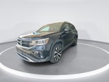 Certified 2024 Volkswagen Taos SE image 4