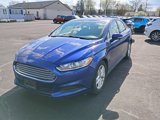 Used 2015 Ford Fusion SE image 2