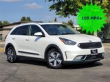 Used 2019 Kia Niro EX Premium w/ Sunroof Package image 2
