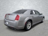 Used 2016 Chrysler 300 Limited image 5