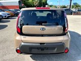 Used 2015 Kia Soul + image 6