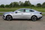 New 2025 Hyundai Sonata SEL image 2
