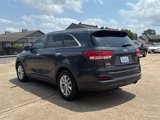 Used 2018 Kia Sorento LX w/ LX V6 Convenience Package image 4
