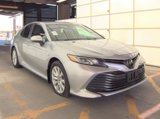 Used 2018 Toyota Camry LE image 4