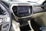 Used 2021 GMC Acadia Denali w/ Denali Technology Package image 5