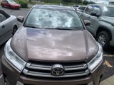 Used 2019 Toyota Highlander XLE image 2