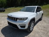 Certified 2023 Jeep Grand Cherokee Limited image 3