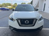 Used 2018 Nissan Kicks SR image 2