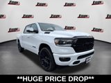 Used 2024 RAM 1500 4x4 Crew Cab image 3