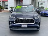 Certified 2022 Toyota Highlander XLE image 2