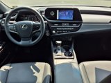 Used 2023 Lexus ES 350 w/ Premium Package image 5