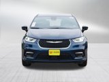 New 2025 Chrysler Pacifica Select image 2