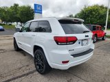Used 2020 Jeep Grand Cherokee Altitude image 3