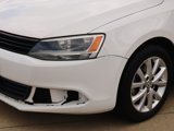 Used 2011 Volkswagen Jetta SE image 3
