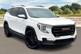 Used 2022 GMC Terrain SLE w/ Driver Convenience Package image 2