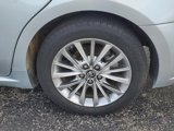 Used 2018 Toyota Avalon Limited image 5