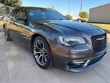 Used 2018 Chrysler 300 S w/ 300S Premium Group image 3