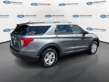 Used 2022 Ford Explorer XLT w/ Equipment Group 202A image 5