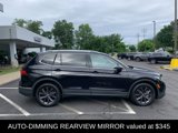 Used 2022 Volkswagen Tiguan SE image 3