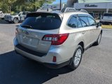 Used 2017 Subaru Outback 2.5i Premium image 4