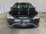Used 2020 Chrysler Pacifica Limited image 2