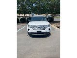 Used 2018 Ford Explorer XLT image 2