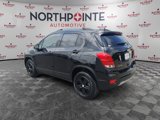 Used 2022 Chevrolet Trax LT w/ LT Convenience Package image 5