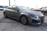 Used 2023 Nissan Altima 2.5 SV image 3