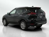 Used 2018 Nissan Rogue SV image 3