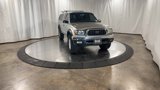 Used 2004 Toyota Tacoma 4x4 Xtracab image 3