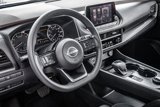 Used 2023 Nissan Rogue SV image 5