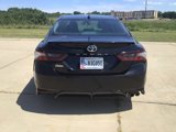 Used 2021 Toyota Camry SE image 5