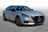 Used 2020 Nissan Altima 2.5 SR w/ Premium Package image 2