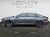 Used 2022 Volkswagen Passat 2.0T image 2