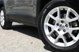 Used 2021 Jeep Renegade Latitude image 2
