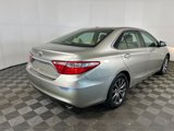 Used 2016 Toyota Camry image 3